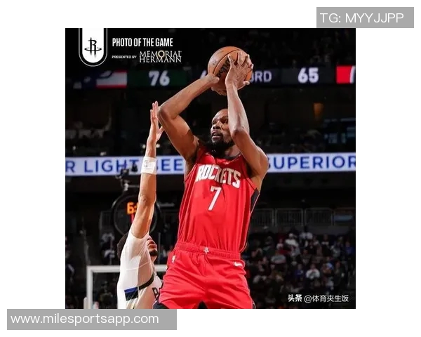 杜兰特盛赞里德谢泼德果断投篮与出色挡拆表现